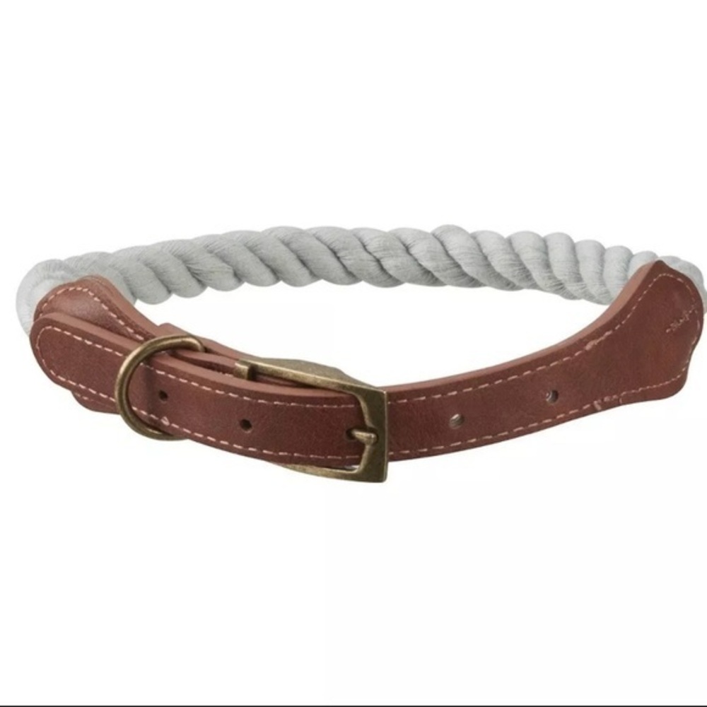 Koolaburra by UGG Remi Leather Dog Collar - Soft Aqua-Sz Medium‎ NWT